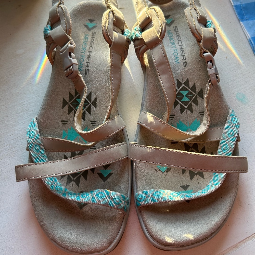 Skechers Memory Foam Tan and Blue T-Strap Sandals with tribal design